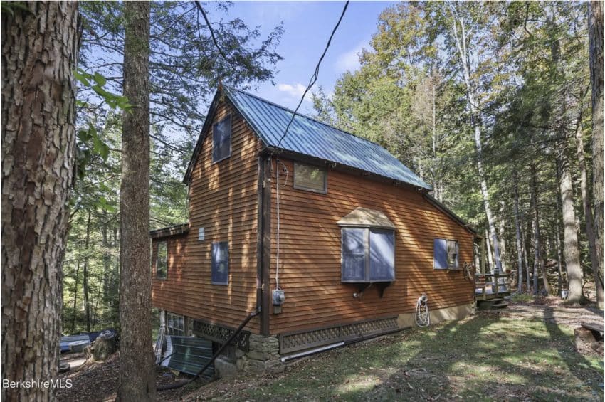 Massachusetts Country Cabin