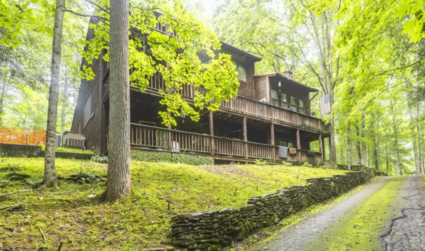Rustic Virginia Cabin
