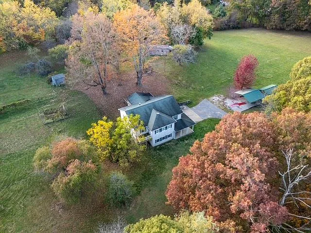 West Virginia country home