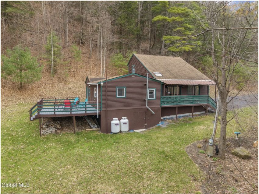 New York Country Home