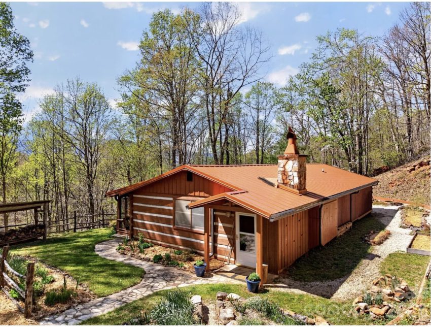 North Carolina Mountain Log Cabin