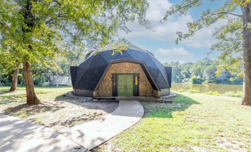 Waterfront Texas Dome Home