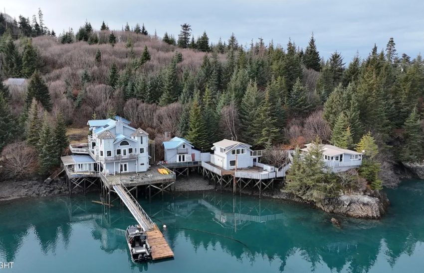 Kachemak Bay-front Home