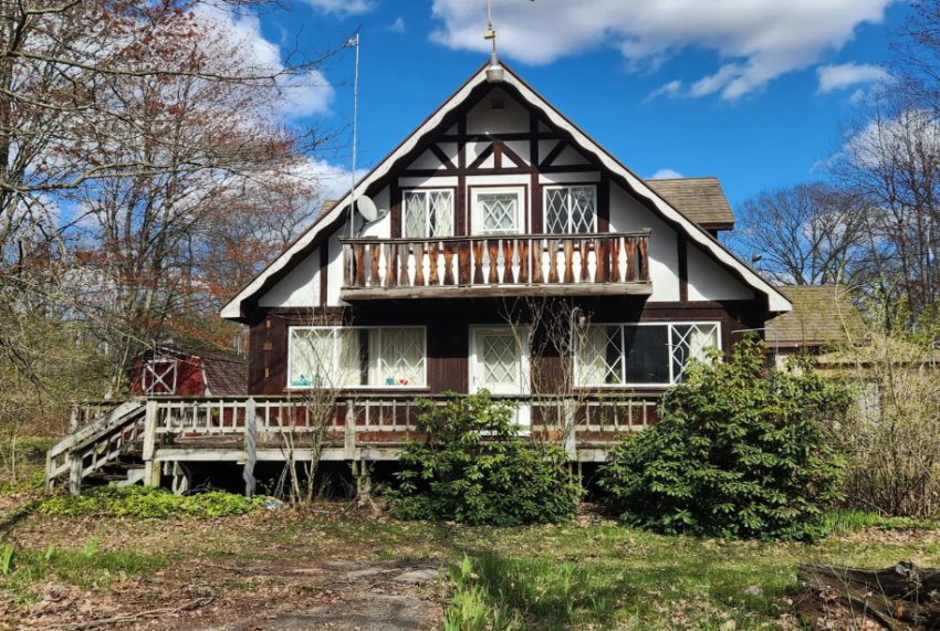 Michigan Hunting Chalet