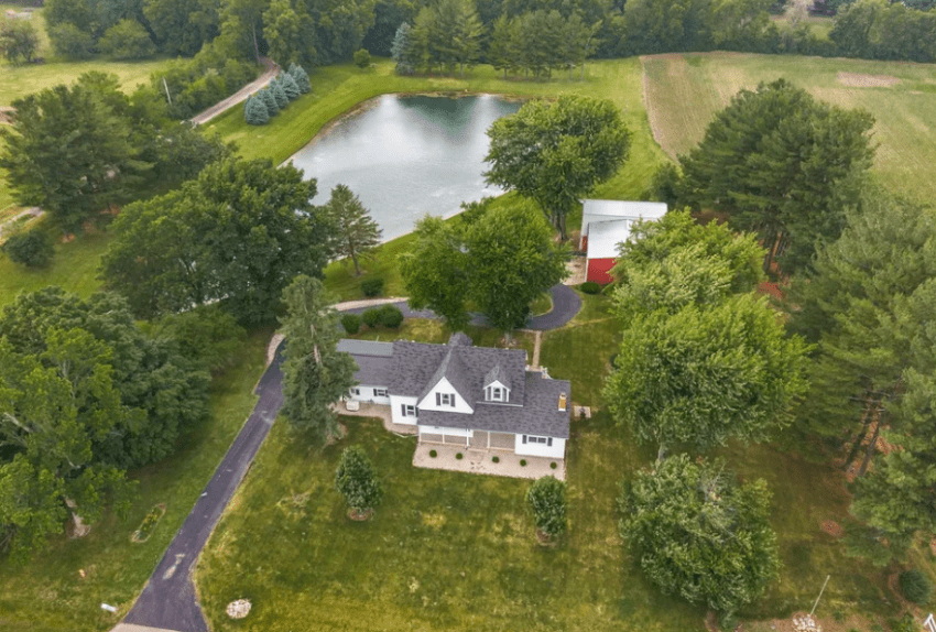 illinois farmhouse