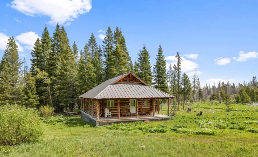 Oregon Log Cabin
