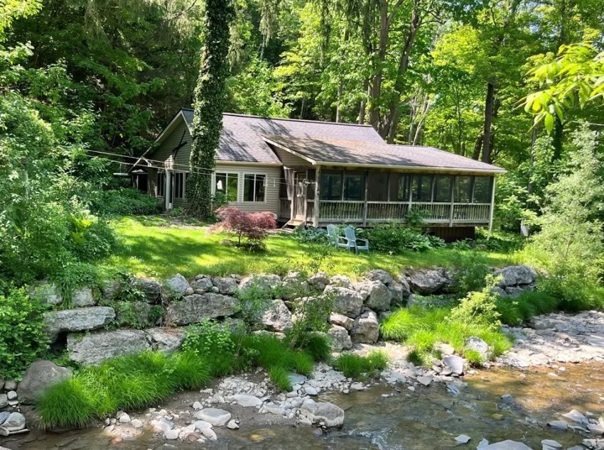 Creek-front New York Home