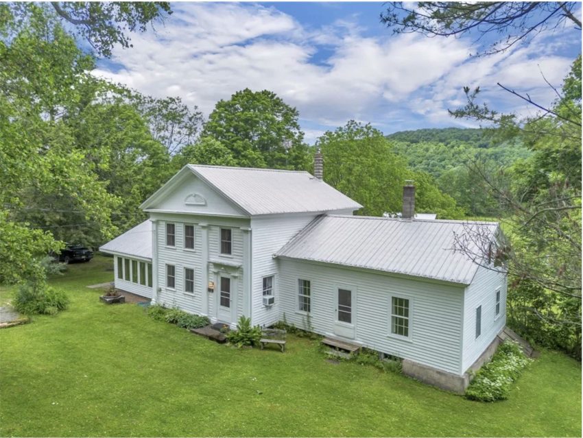 New York Historic Farmhouse