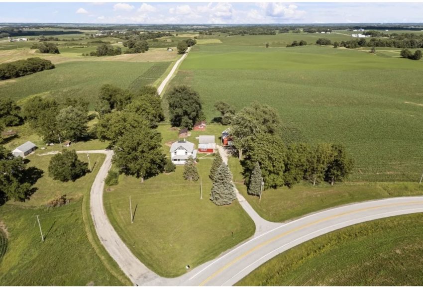 Illinois Farmhouse