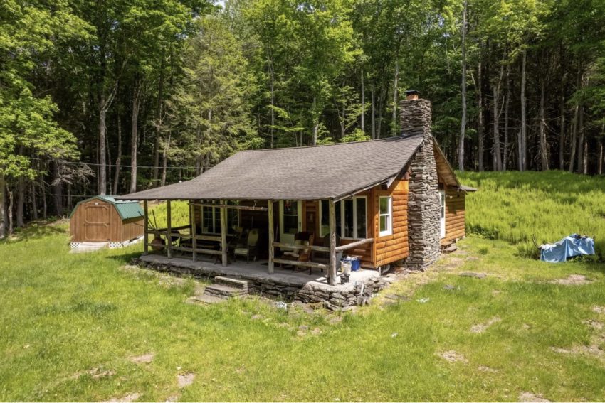 New York Rustic Country Cabin
