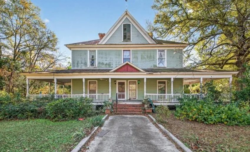 Historic Georgia Farmhouse