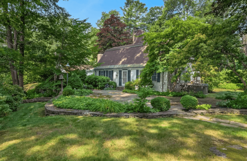 maine colonial revival