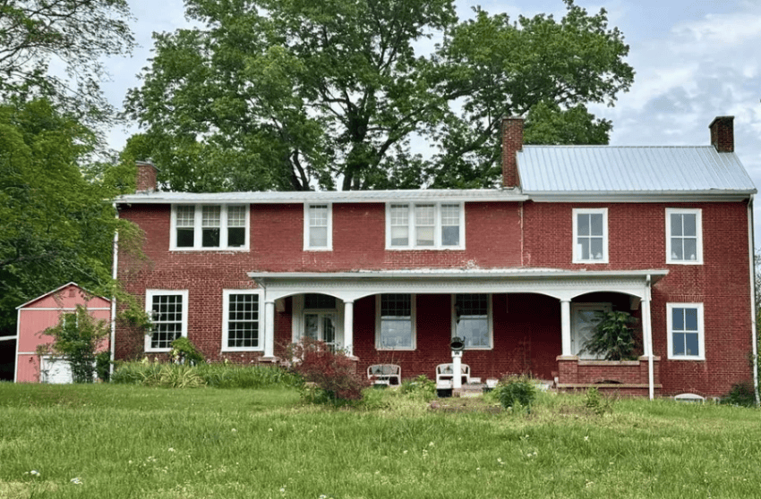 kentucky brick farmhouse